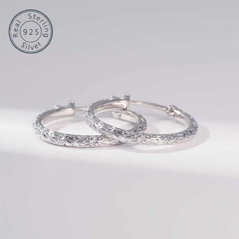 925 Sterling Silvery Hoop Earrings, Italian Hand-carved Diamond Cut, Clasps Designed for Easy Wear and Comfort, Vintage Elegance is the Perfect Gift for Ladies, Wives, Girlfriends, Mothers - Birthdays, Anniversaries, Valentines - Gift Boxes