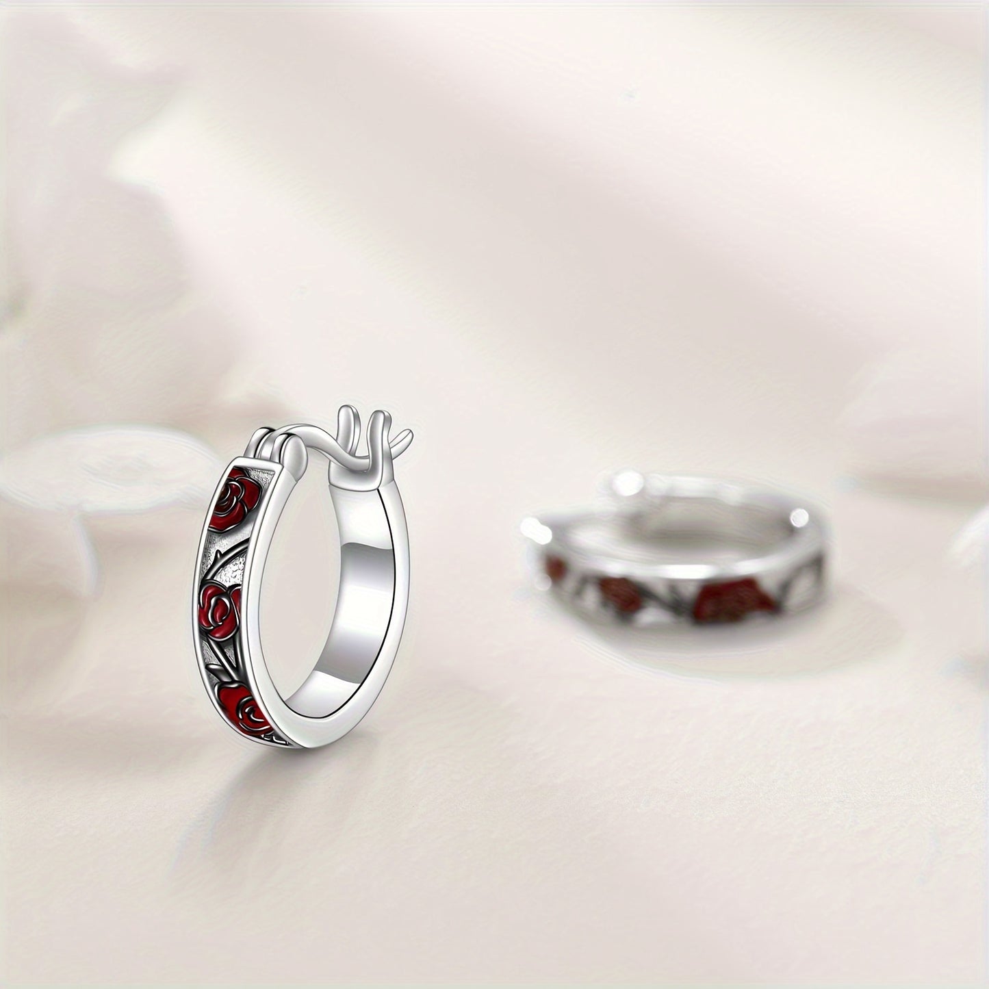 Rose Earrings in Pure Silvery S925