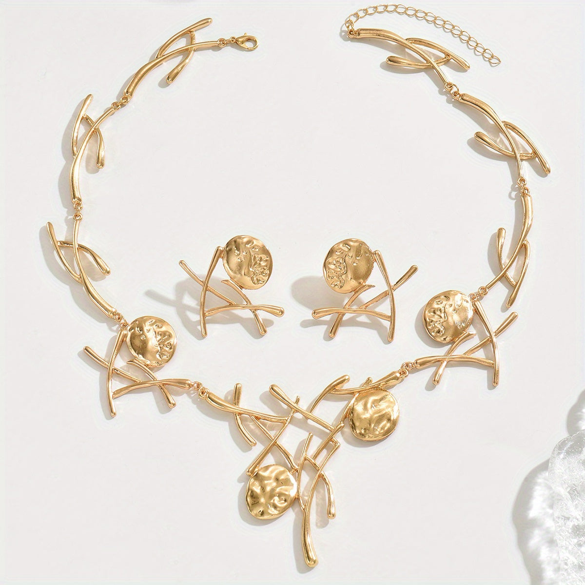 3pcs European and American Exaggerated Personality Necklace + Earring Women'S Jewelry Set Vintage Bohemian Geometric Oval Irregular Zinc Alloy Branch Design Clavicle Chain Daily Party Banquet Light Luxury High-end Gift Multi-Accessory Set