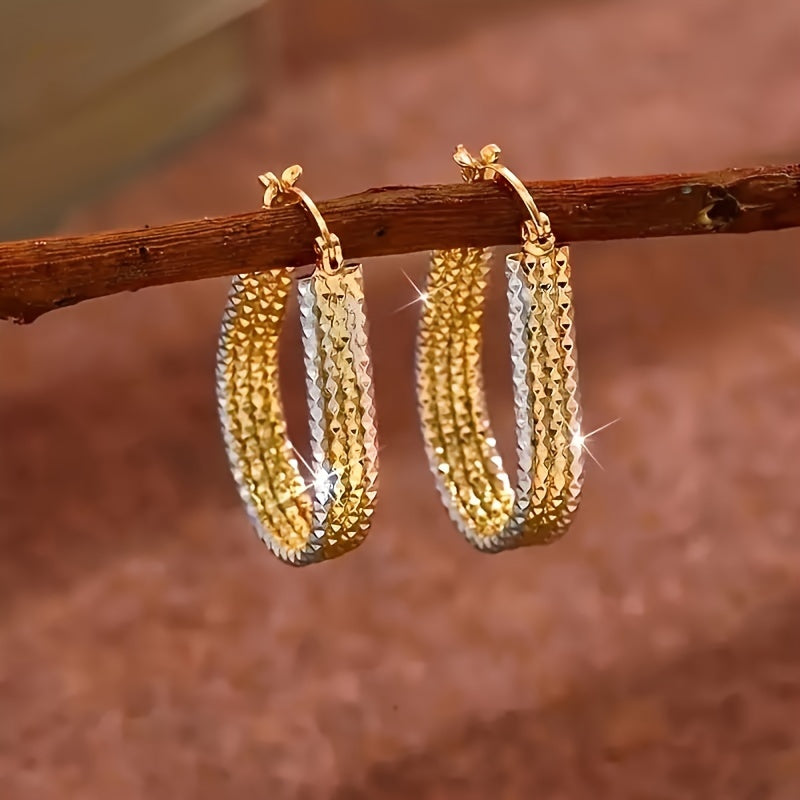 Elegant Golden-Tone Teardrop Hoop Earrings with Sparkling Corrugated Design - Minimalist Copper Jewelry for Women, Ideal Gift, Versatile Earrings|Sparkling Finish|Goldplated Copper, Novelty Earrings