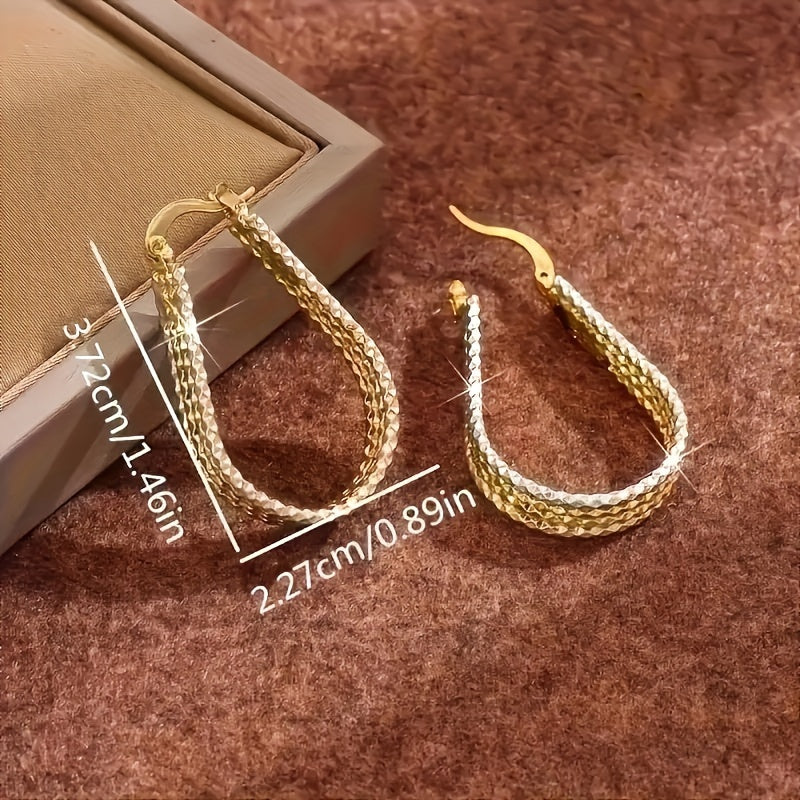 Elegant Golden-Tone Teardrop Hoop Earrings with Sparkling Corrugated Design - Minimalist Copper Jewelry for Women, Ideal Gift, Versatile Earrings|Sparkling Finish|Goldplated Copper, Novelty Earrings